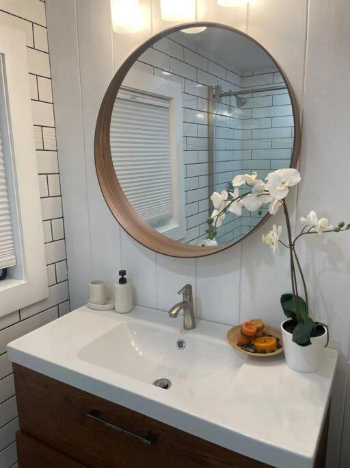 Shares Courtyard Luxury Apt - New! Рокледж Экстерьер фото